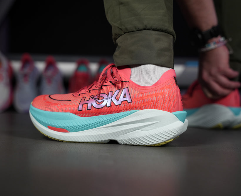 Hoka M MACH X 2 Grapefruit / Electric Coral – Framsport