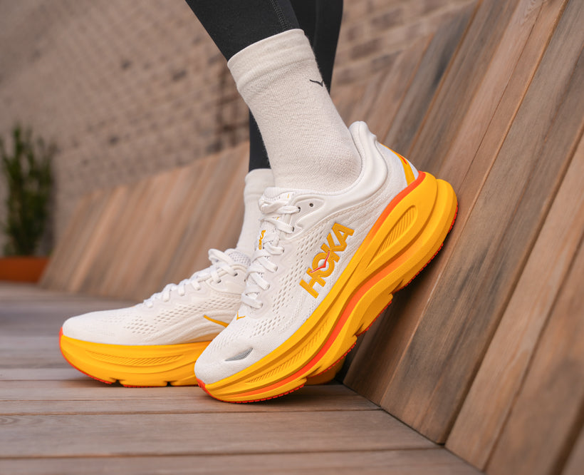 Hoka W BONDI 9 Frost / Sunflower – Framsport DK