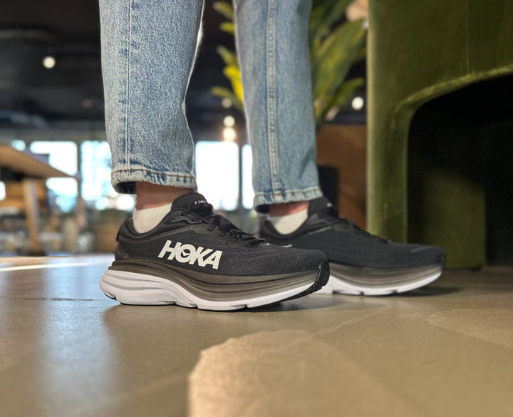 Hoka W BONDI 8 Black/White