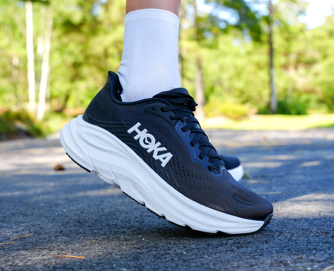 Hoka M CLIFTON 11 Black / White