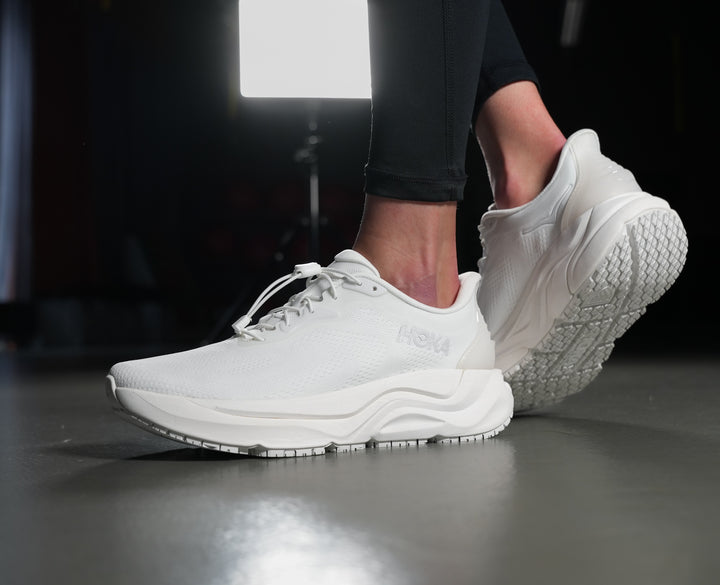 Hoka W ARAHI SR White / White