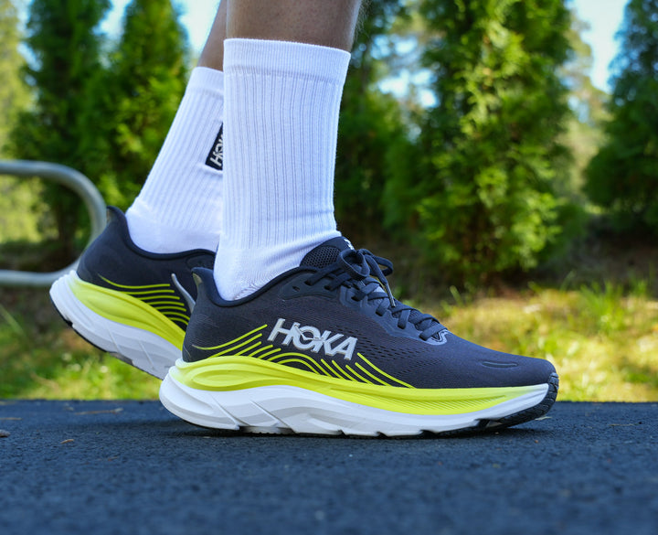Hoka M CLIFTON 11 Black / Cosmic Grey