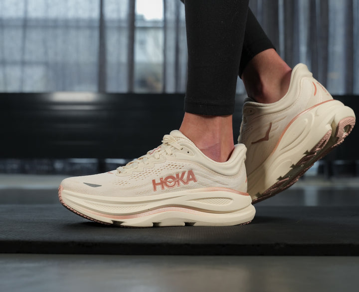 Hoka W BONDI 9 Oat Milk / Rose Gold
