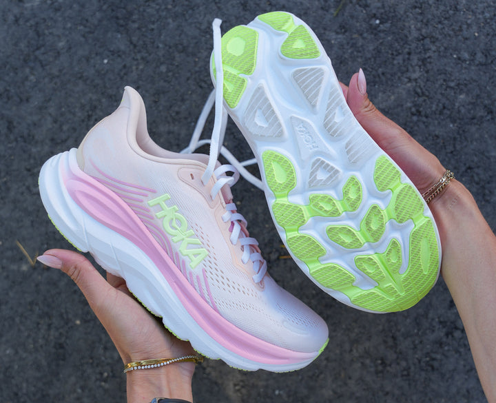 Hoka W CLIFTON 11 Tangerine Glow / White