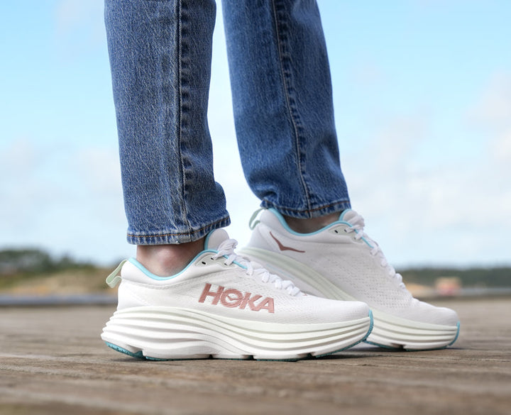 Hoka W BONDI 8 Frost / Rose Gold