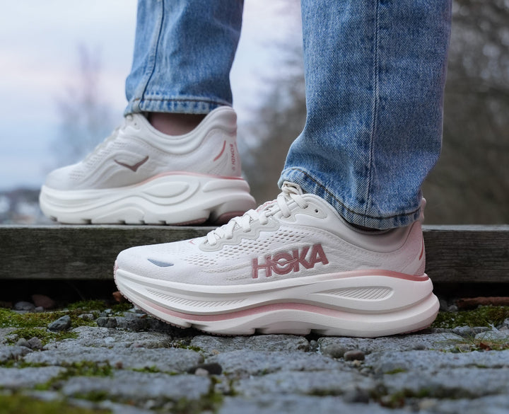 Hoka W BONDI 9 Oat Milk / Rose Gold
