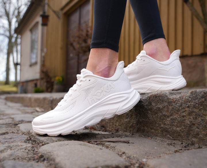 Hoka W CLIFTON 10 WIDE White / White