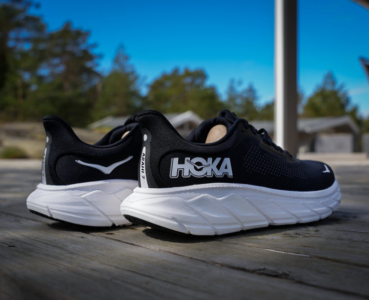 Hoka M ARAHI 7 Black / White