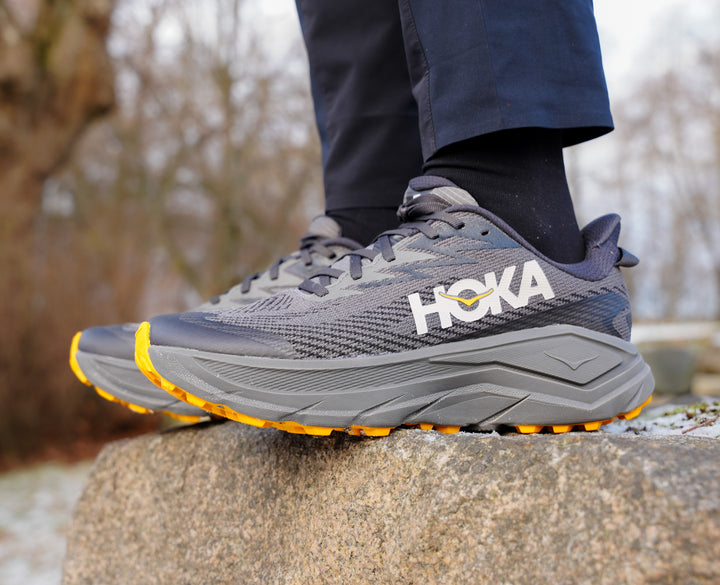 Hoka M CHALLENGER 8 GTX Asphalt Grey / Varsity Yellow