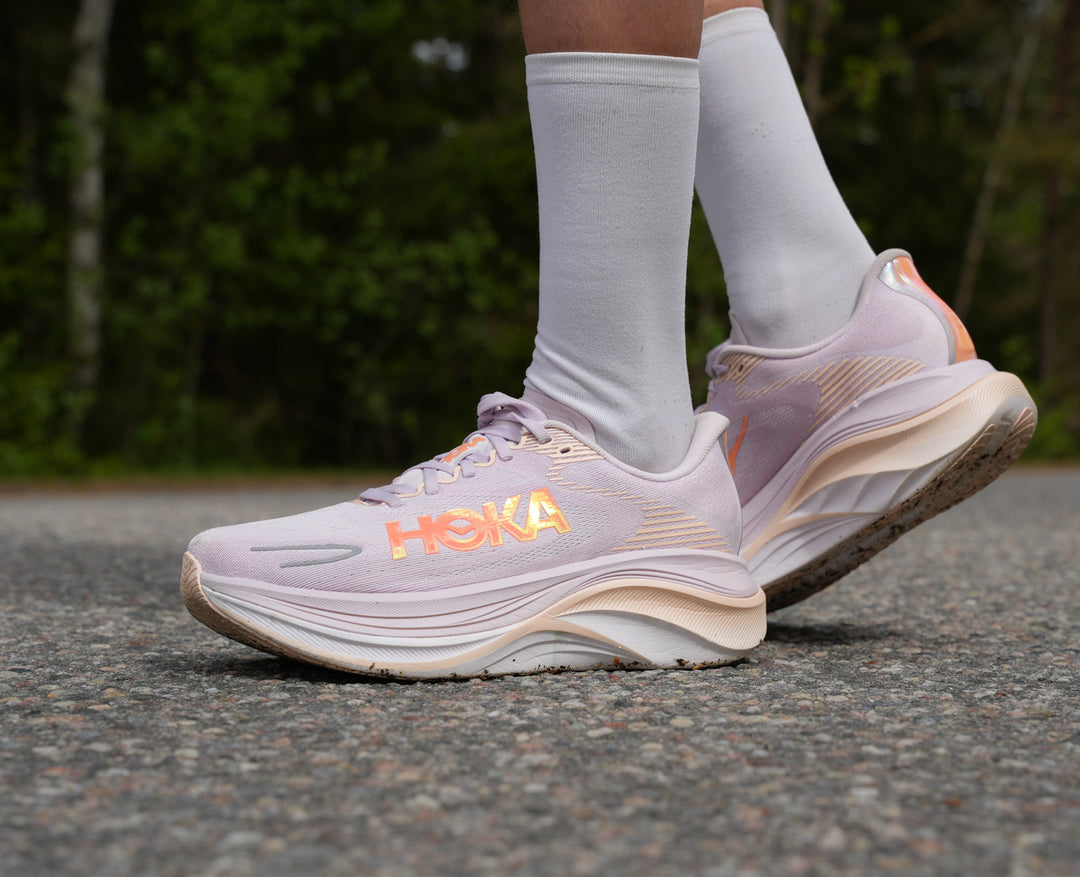 Hoka W SKYWARD X 2 Lilac Cream / Tangerine Glow
