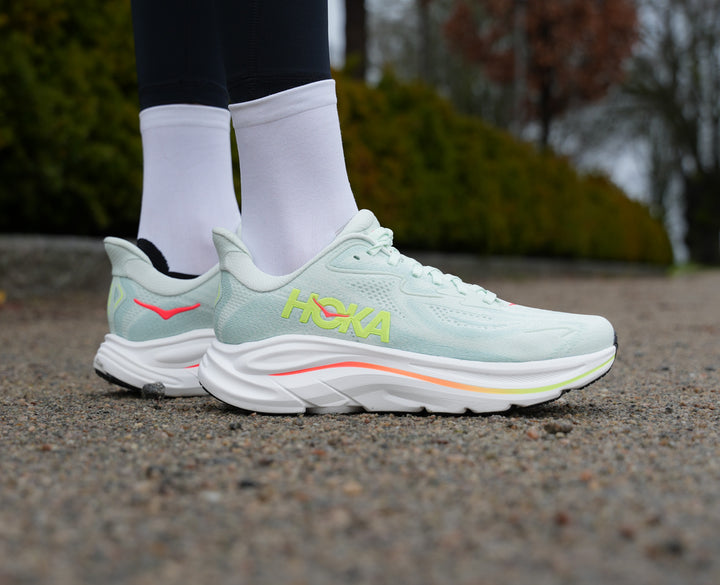 Hoka W CLIFTON 10 Sea Glass / Neon Flame