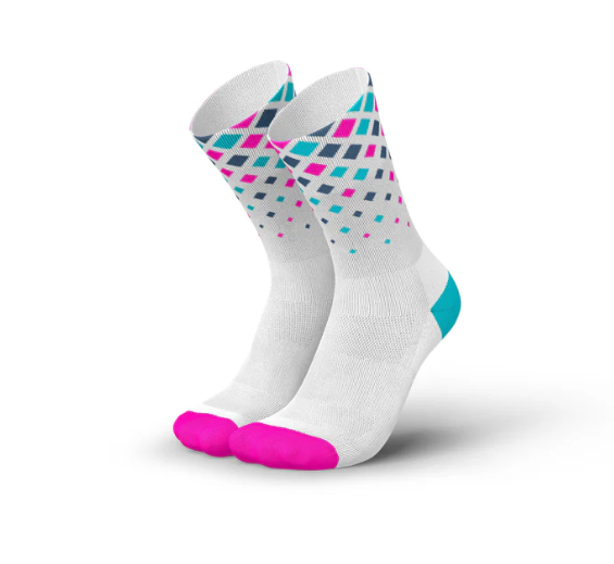Incylence RUNNING CRYSTALS White Pink Cyan