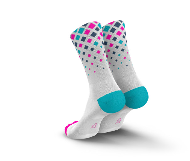Incylence RUNNING CRYSTALS White Pink Cyan