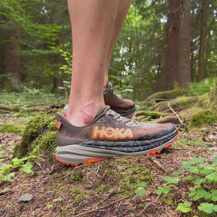 Hoka M SPEEDGOAT 6 WIDE Antique Olive / Squash